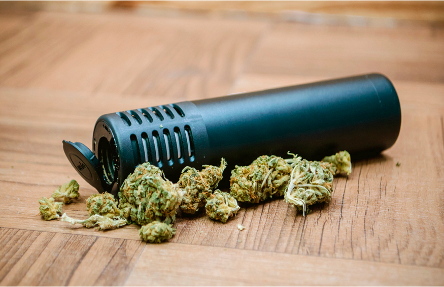 Top 3 Tips to Maintain Your Dry Herbs Vaporizer